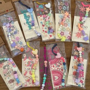 Marcapáginas Acrílico Pequeño Personalizado con Tira de Bolitas